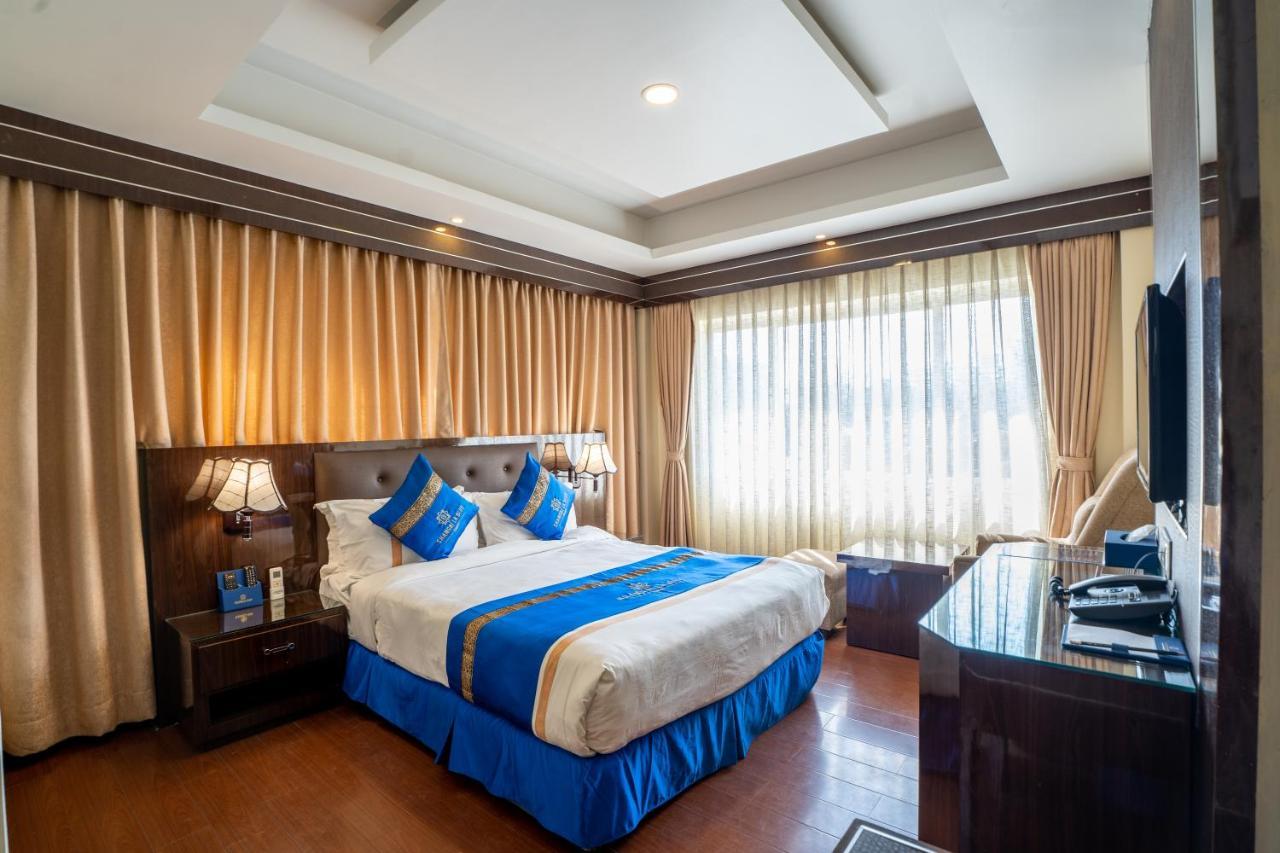 Shangrila Blu Hotel Lalitpur Exterior photo