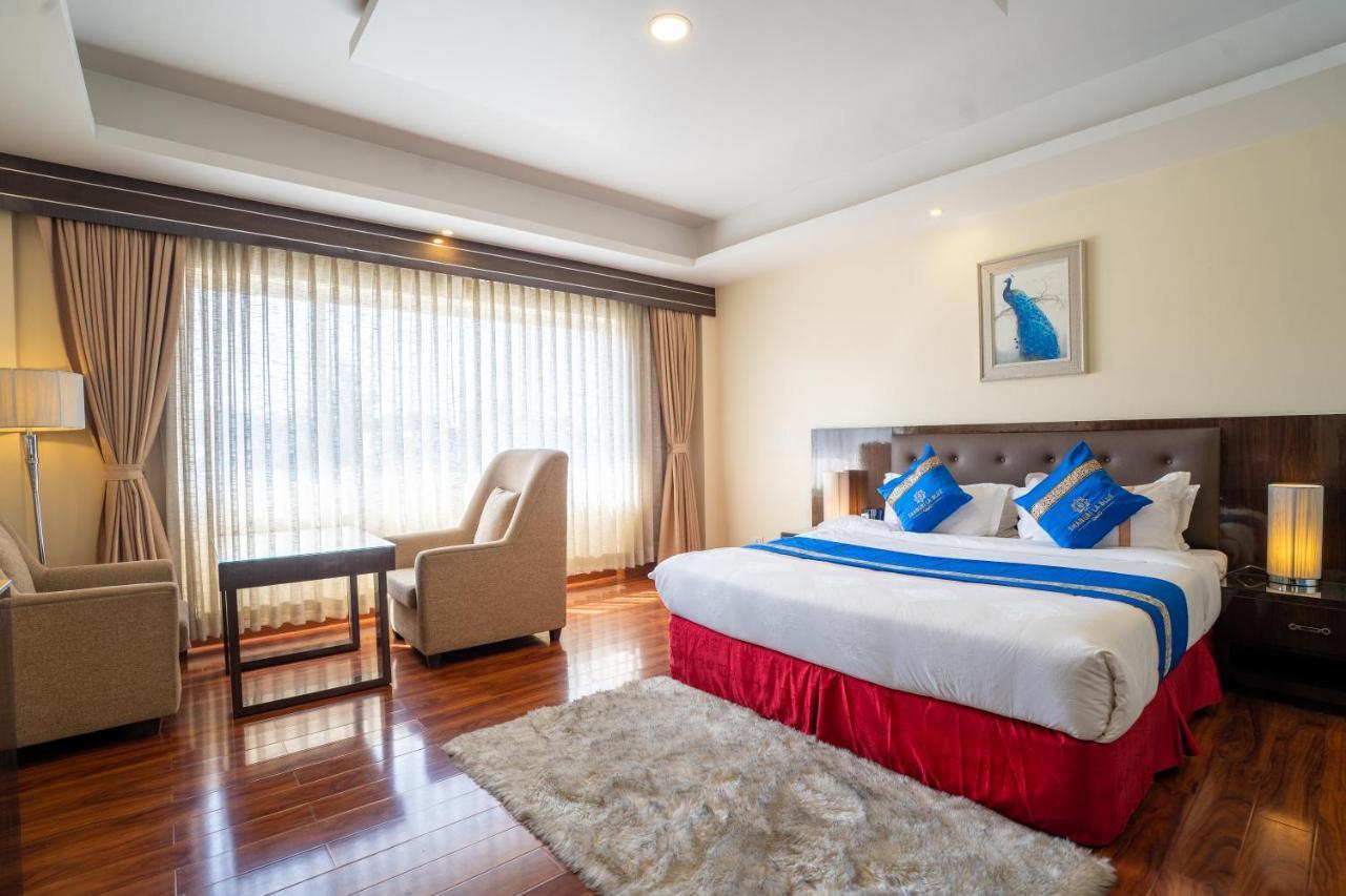 Shangrila Blu Hotel Lalitpur Exterior photo